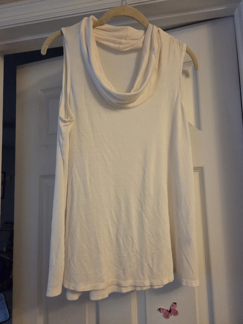 Olivia Moon large L off white cowl neck sleeveless top